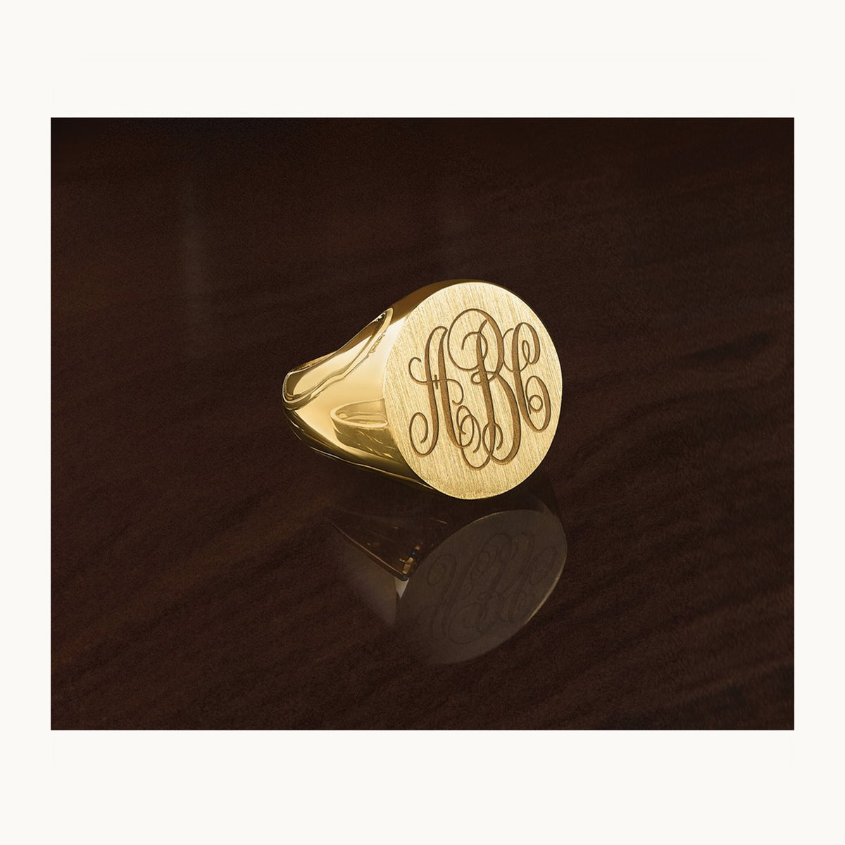 Men's Round Signet Ring — IBGoodman — 20x18mm