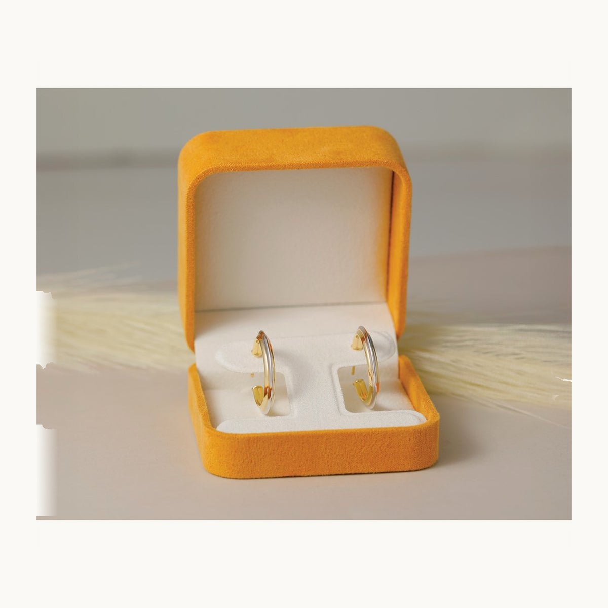 w/ Polished and Grooved J-Hoop Post Earrings — Leslie's — 27mm