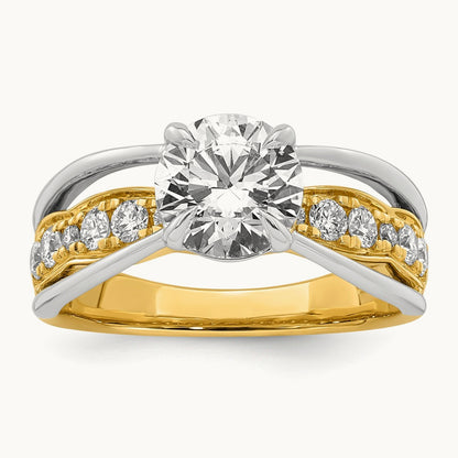 14ktt Certified Round Center Lab Grown Diamond VS+ F+ Ring