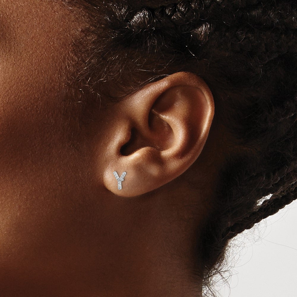 Diamond Earrings — 7mm, Y