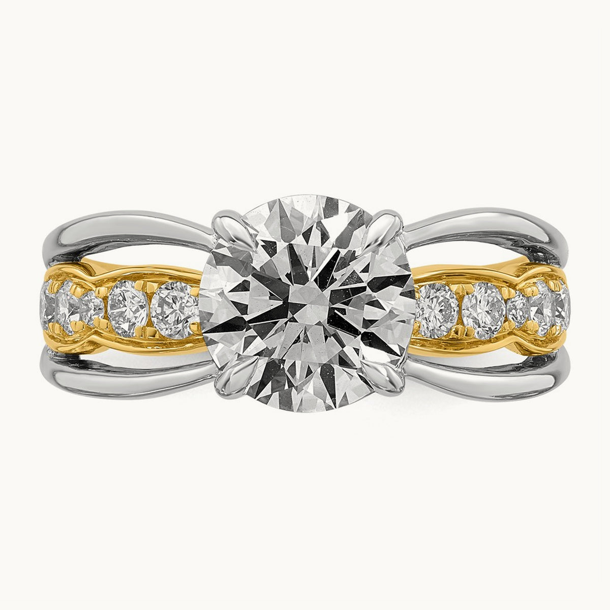 14ktt Certified Round Center Lab Grown Diamond VS+ F+ Ring