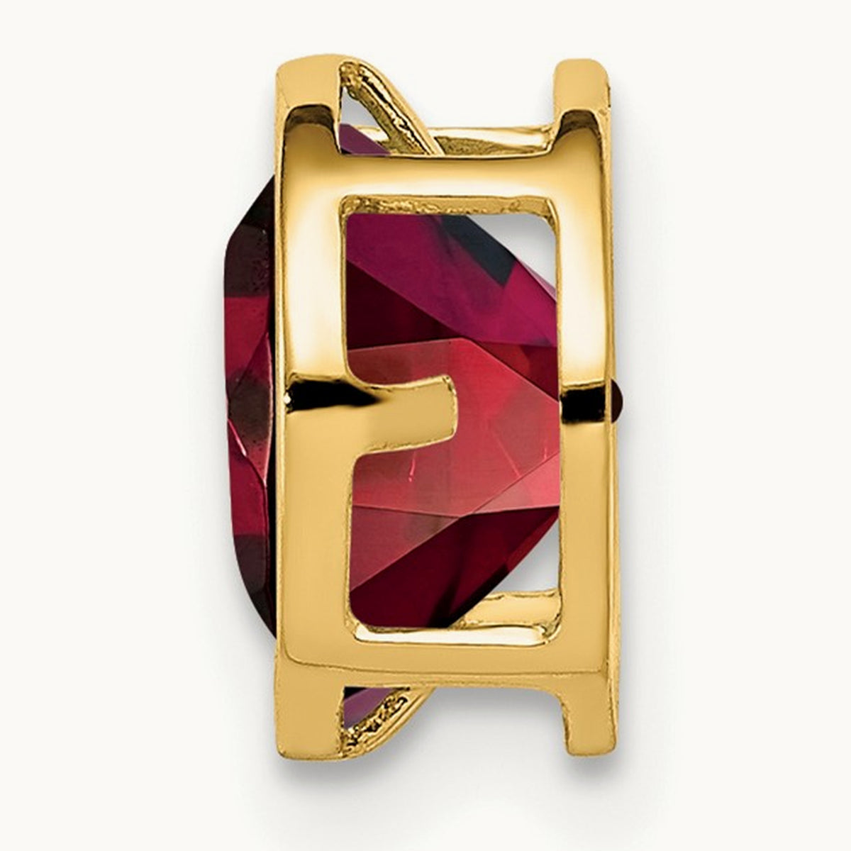 Garnet bezel pendant — 7mm