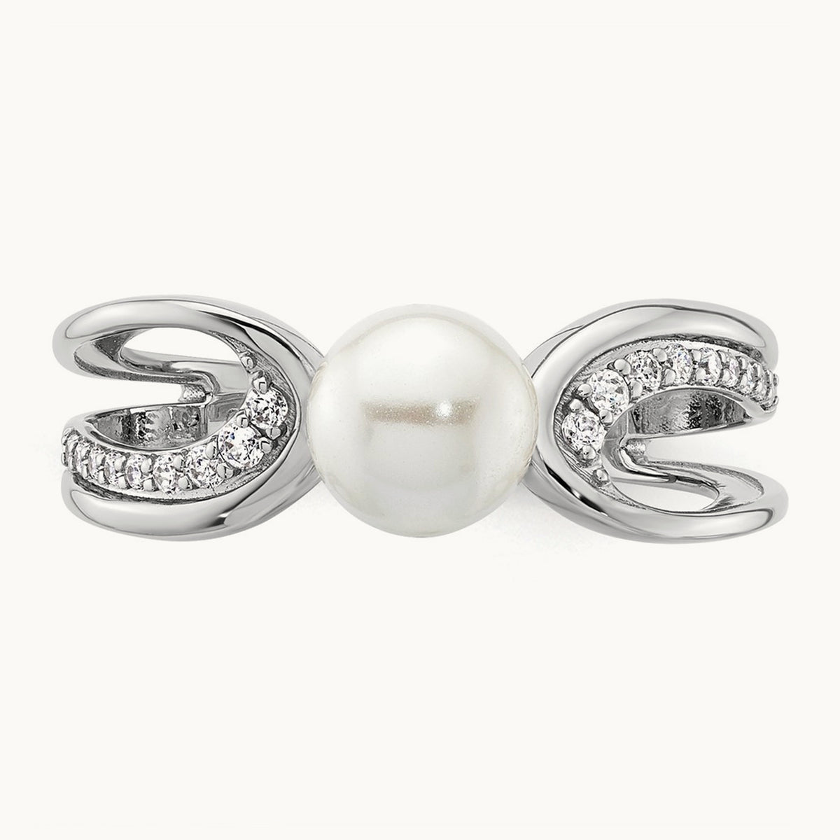 Polished Diamond and Pearl Fashion Ring — photo set