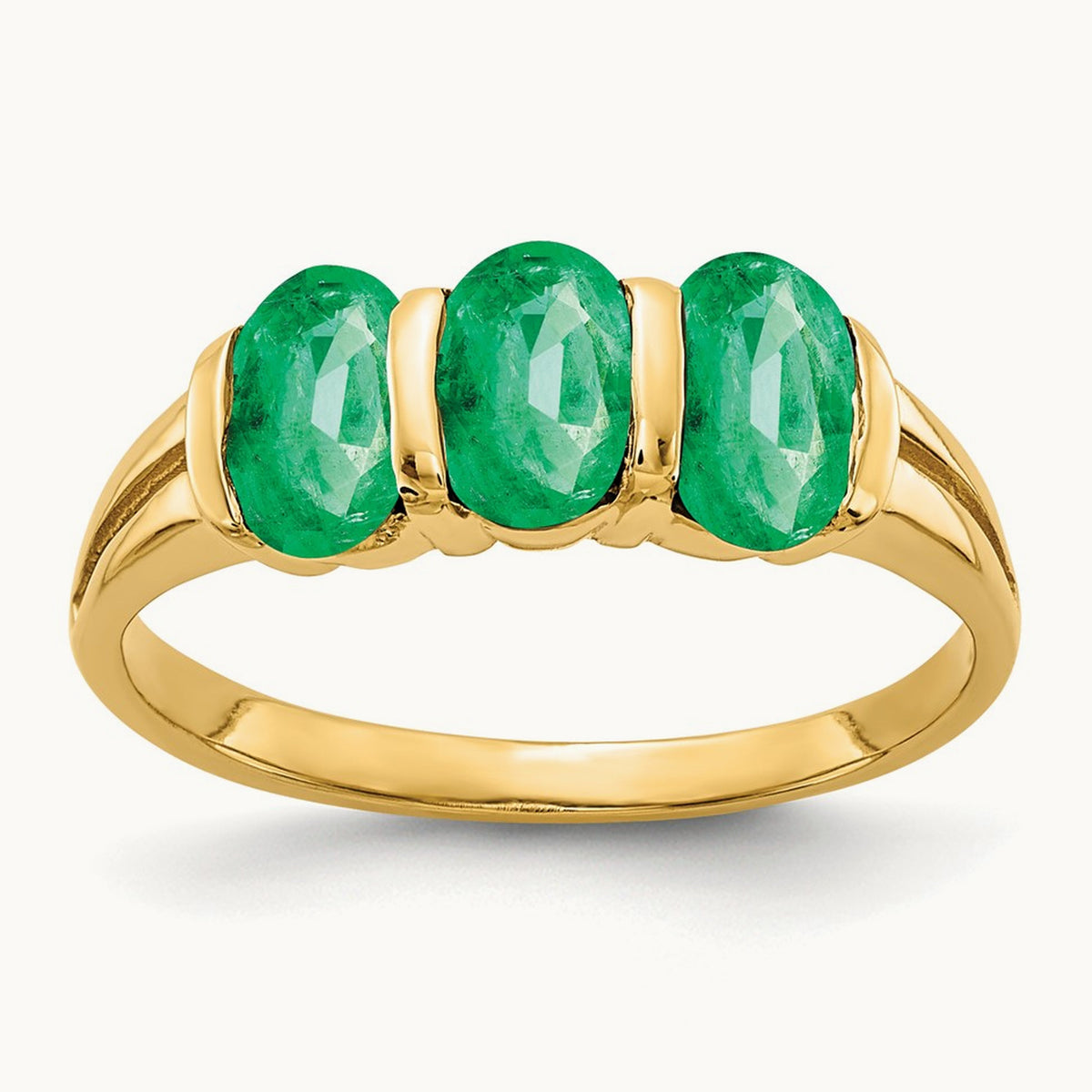 6x4mm Oval Emerald ring, 14K