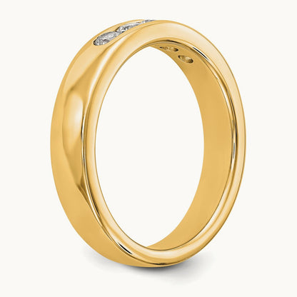 Setting: 5- Stone Closed Channel Band Mounting, 2.6mm, 14K Gold — 14K Yellow Gold