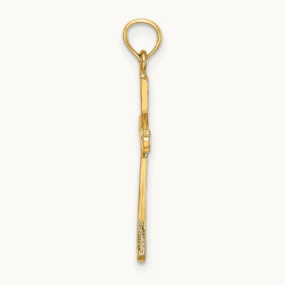 D/C w/ X-Center On Cross Charm, 14K