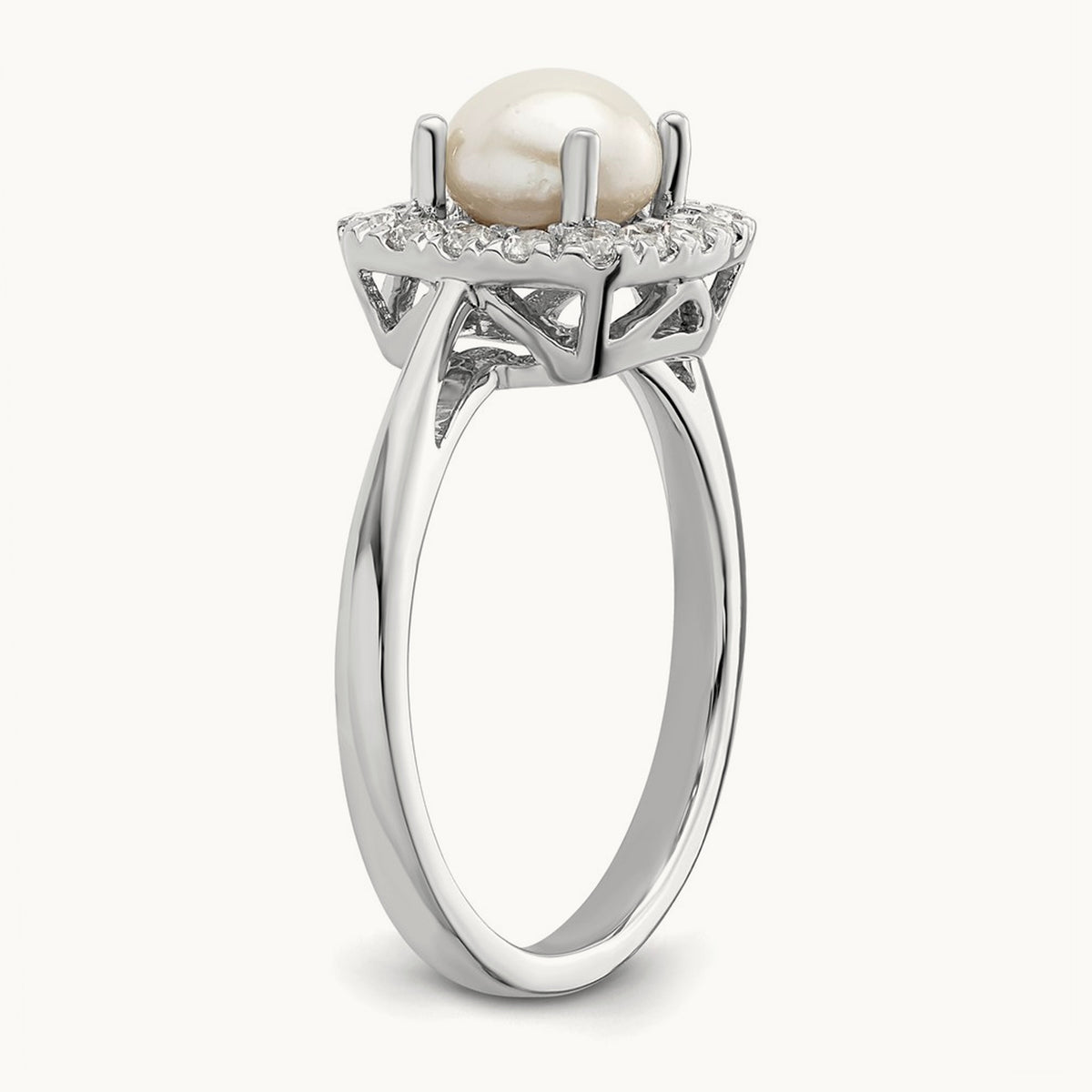June Birthstone Freshwater Cultured Pearl Halo Ring, 0.25 ct tw Lab-Grown Diamond