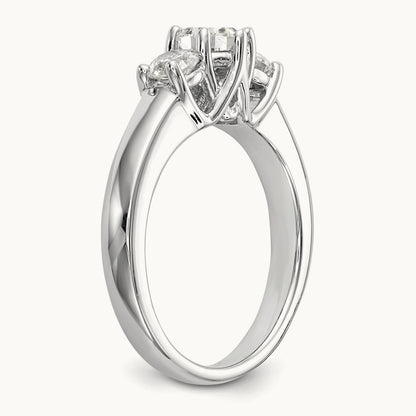 3-Stone Engagement Ring Mounting