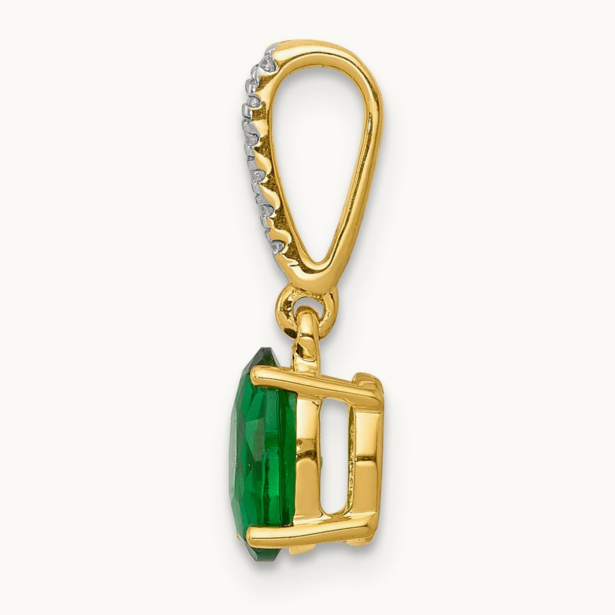 Diamond and Oval Emerald Pendant — photo set