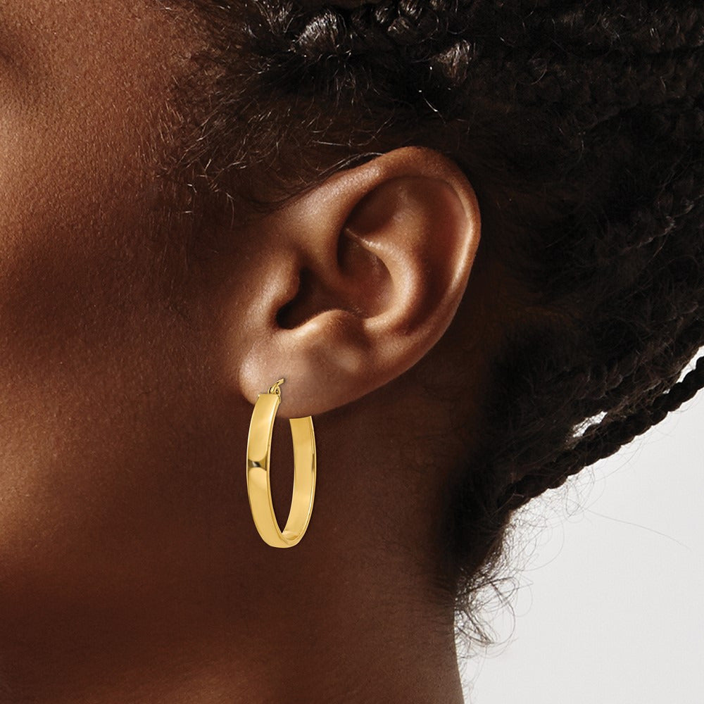 Lightweight Oval Hoop Earrings — 19.5mm
