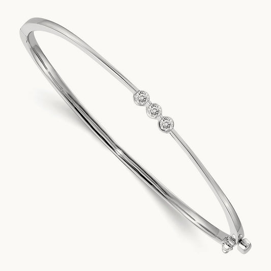 A Diamond Hinged Bangle, 14K White Gold