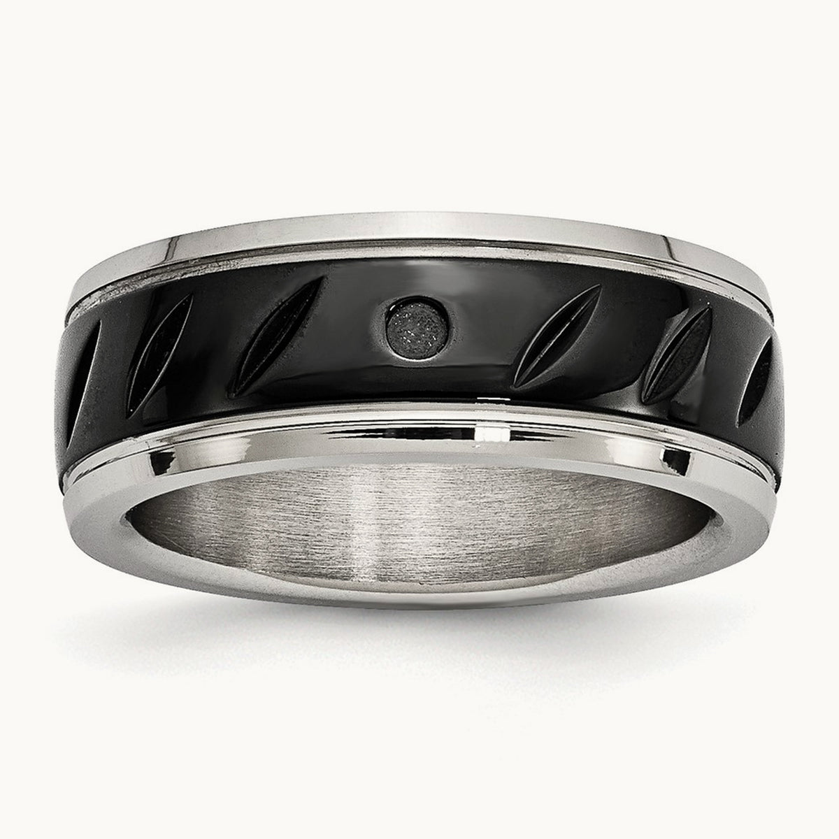 Polished Black IP-plated Grooved Band — photo set