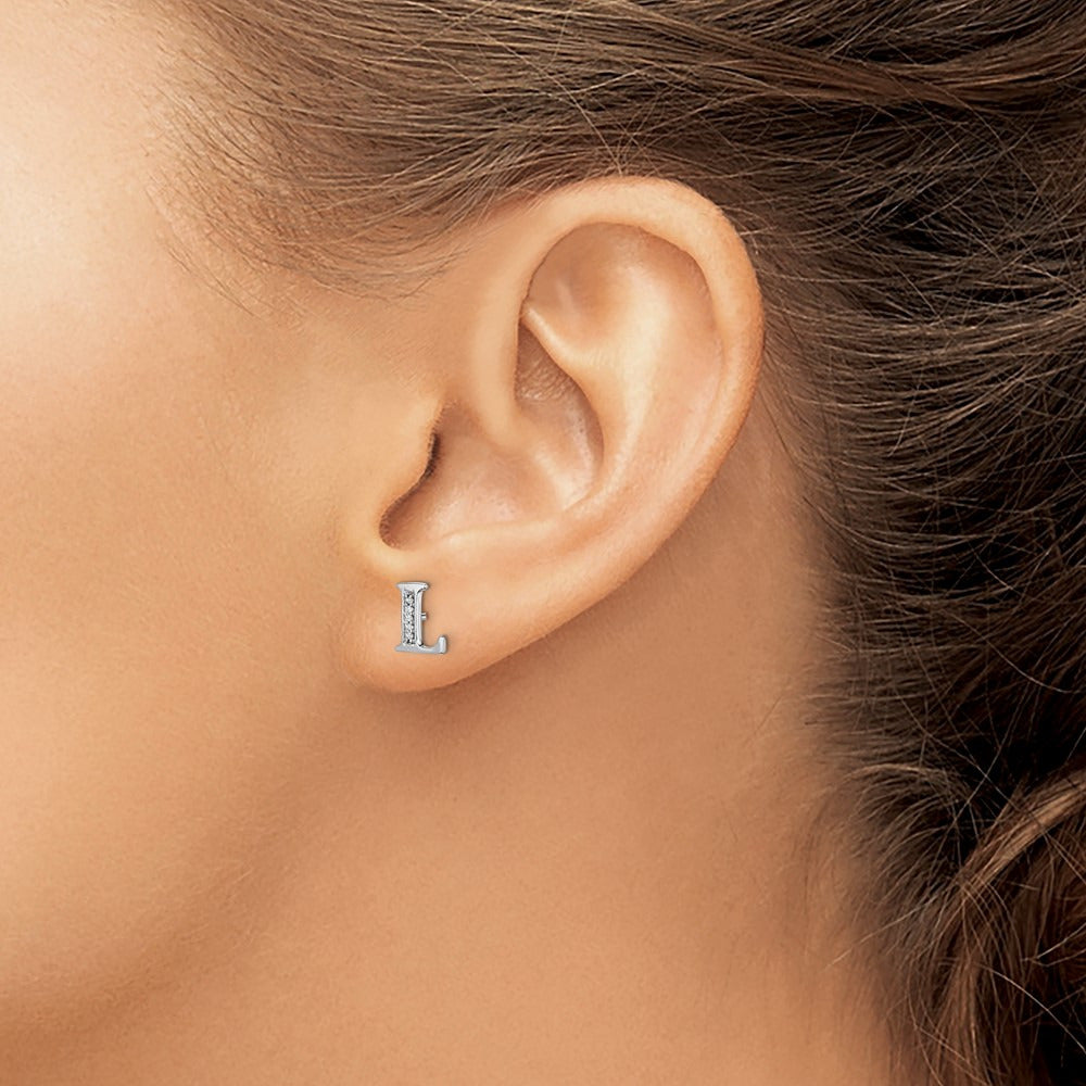 Diamond Earrings — 14K White Gold, 8mm, L