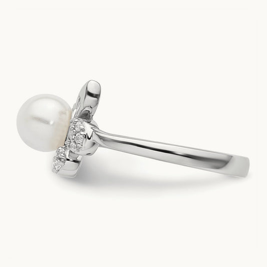 Polished Diamond and Pearl Fashion Ring — photo set