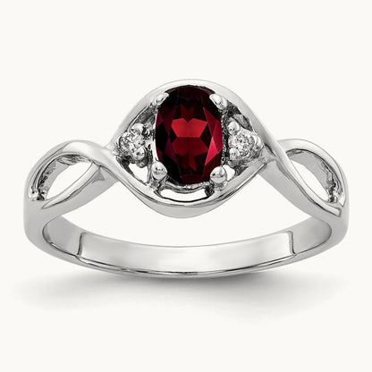 Oval Garnet AA Diamond ring — photo set