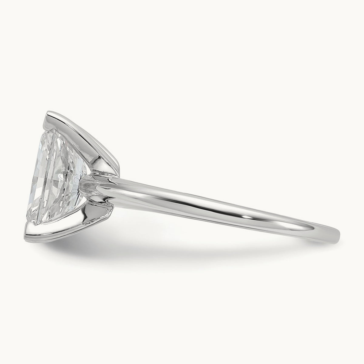 Radiant Solitaire Engagement Ring, 0.50-5.00 ct tw Lab-Grown Diamond — 2 1/4 ct, 14K White Gold