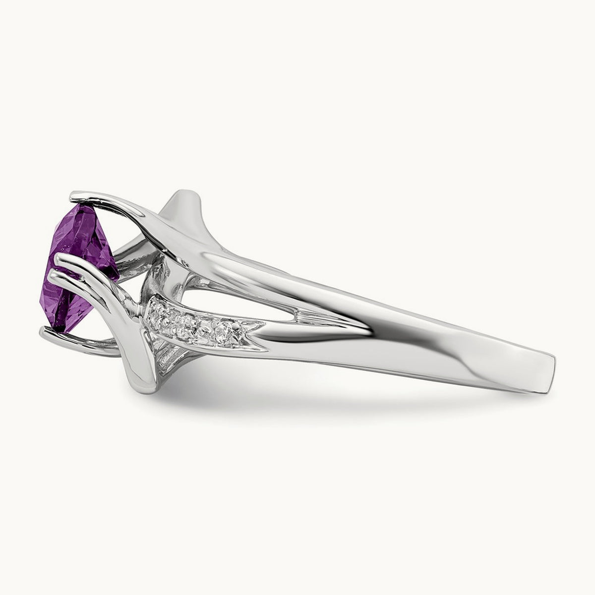 Amethyst and Diamond Ring — 14K White Gold, 7