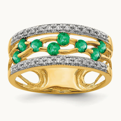 Emerald and Diamond Ring — photo set