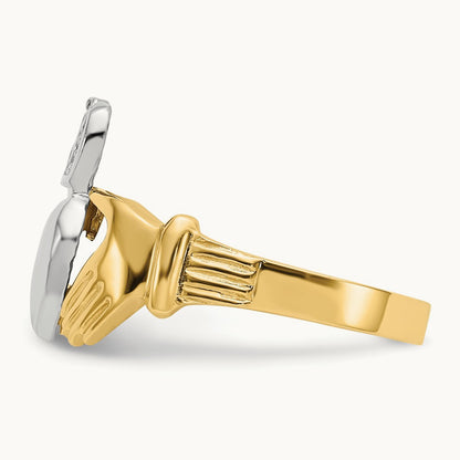 Mens Claddagh Ring — photo set