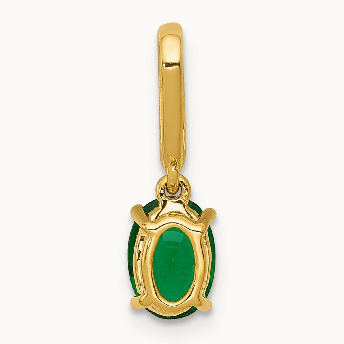 Diamond and Oval Emerald Pendant — photo set