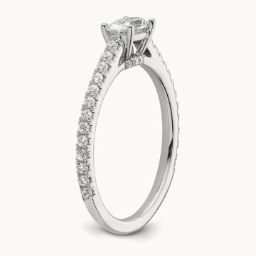 East-West Oval Engagement Ring, 0.75 ct tw Lab-Grown Diamond
