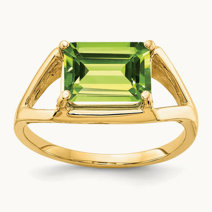 Emerald Cut Peridot ring — photo set