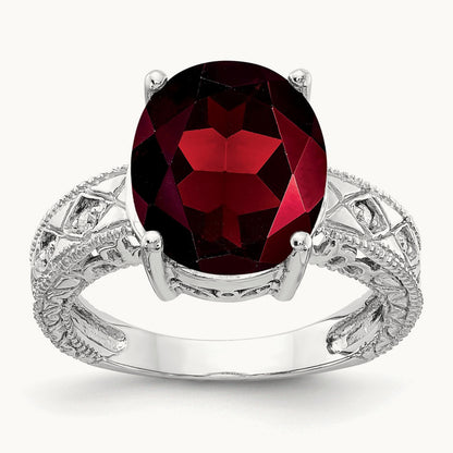 Oval Garnet AA Diamond ring — photo set