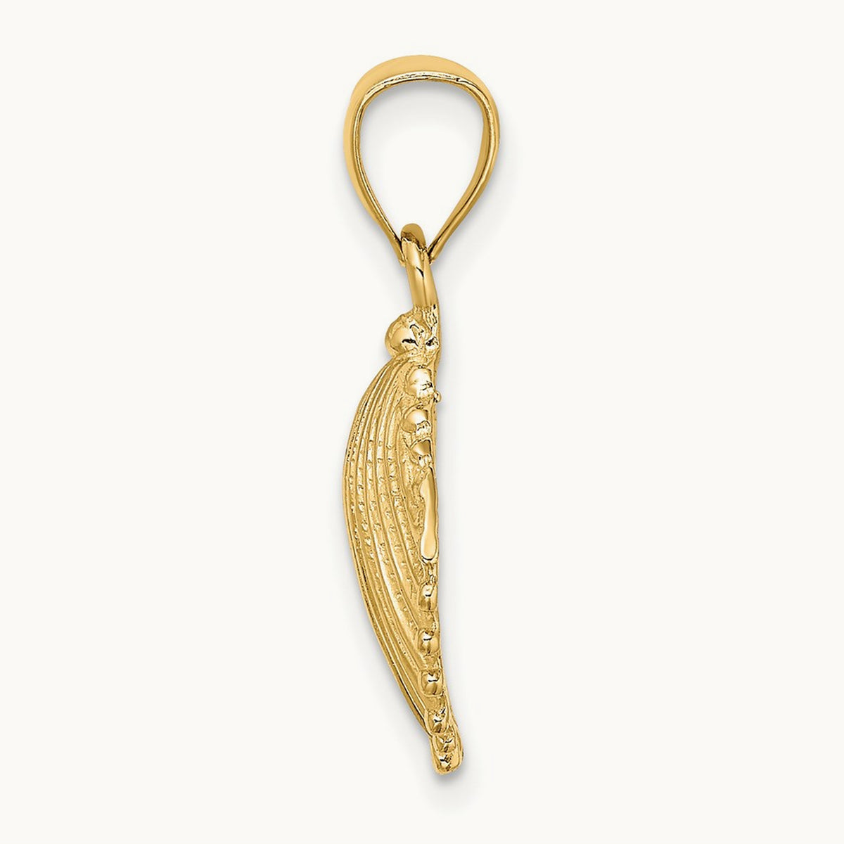 Textured Scallop Shell Charm — 14K Yellow Gold