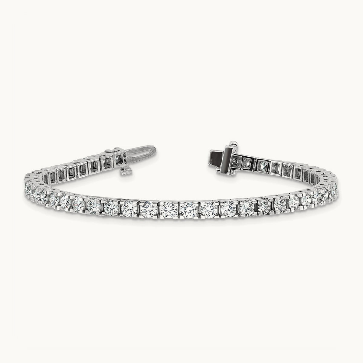 Round Tennis Bracelet, 6.00 ct tw Lab-Grown Diamond