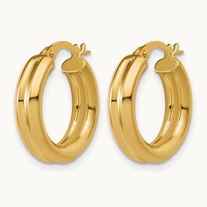 Polished and Grooved Round Hoop Earrings, 14K — Leslie's