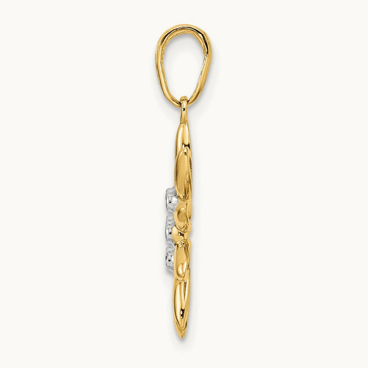 and Diamond-cut Flower Pendant — photo set