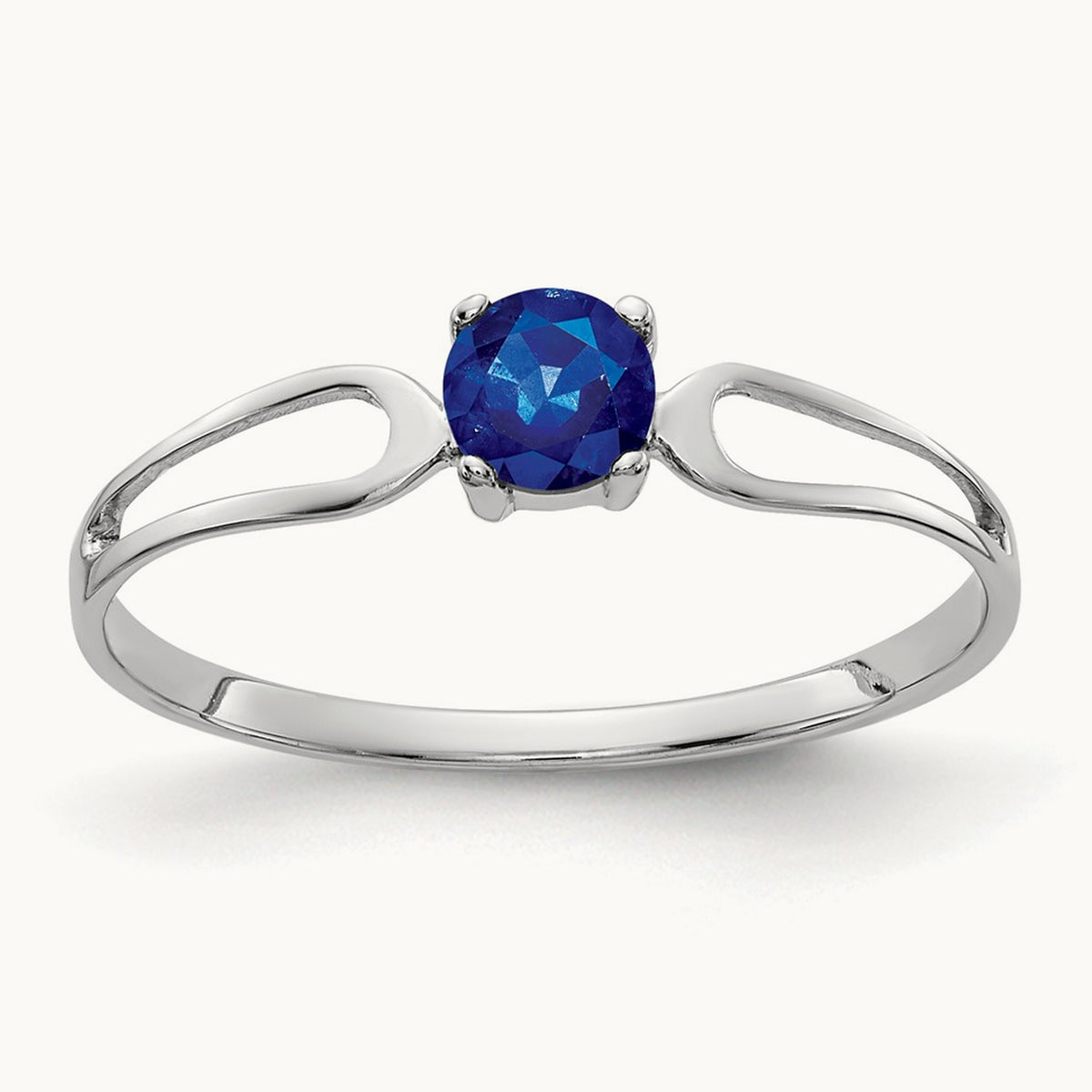 Sapphire ring, 4mm, 14K White Gold