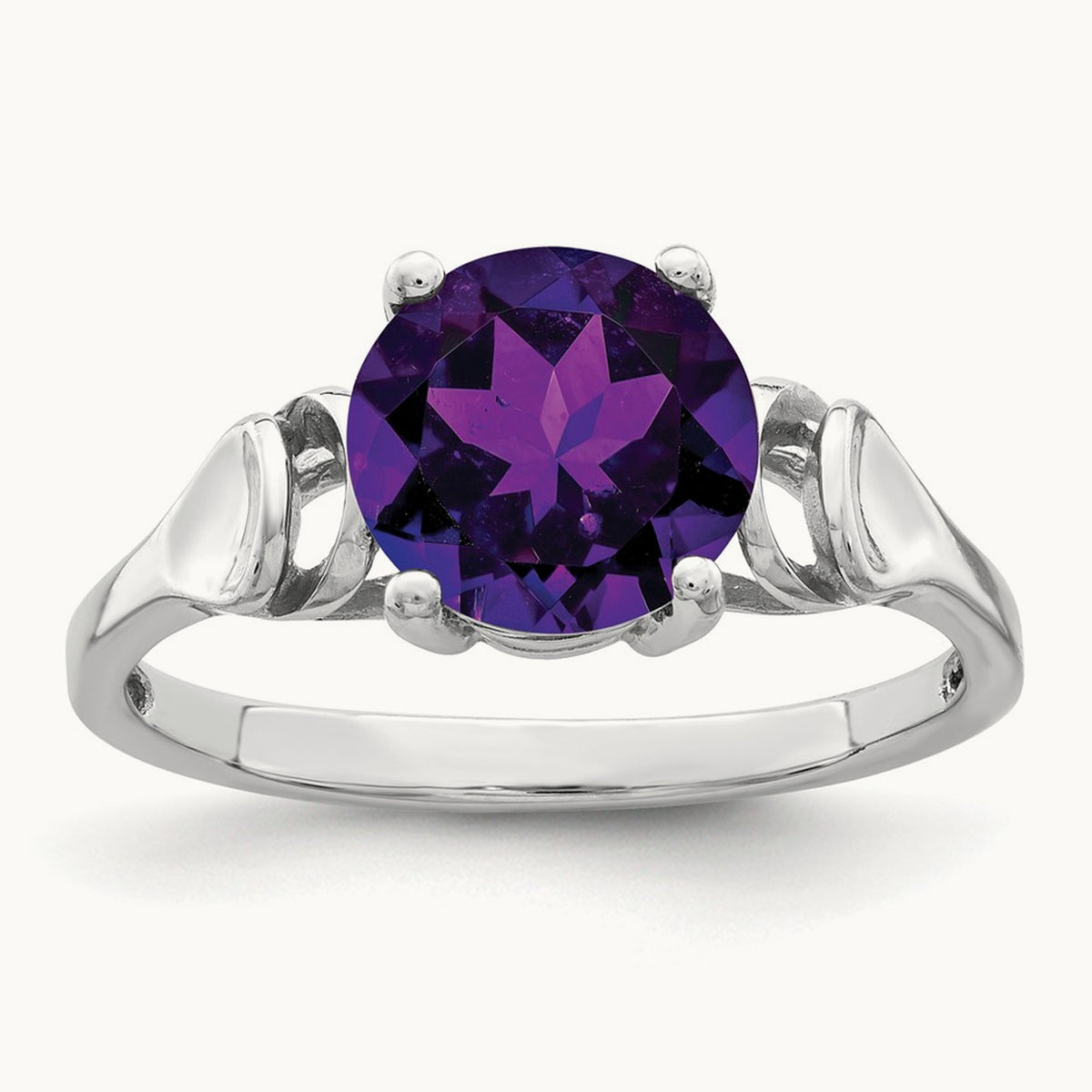 Amethyst ring — photo set