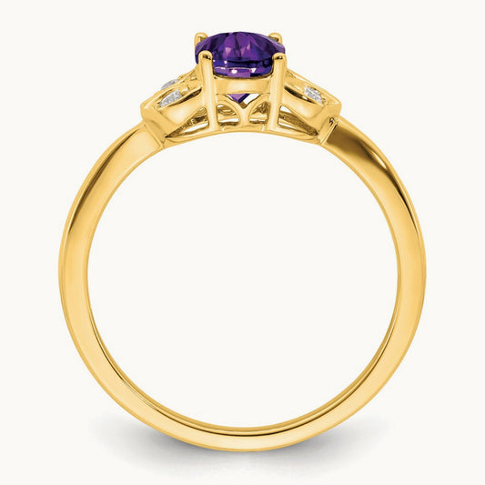 Amethyst and Diamond Ring — 14K Yellow Gold, 7