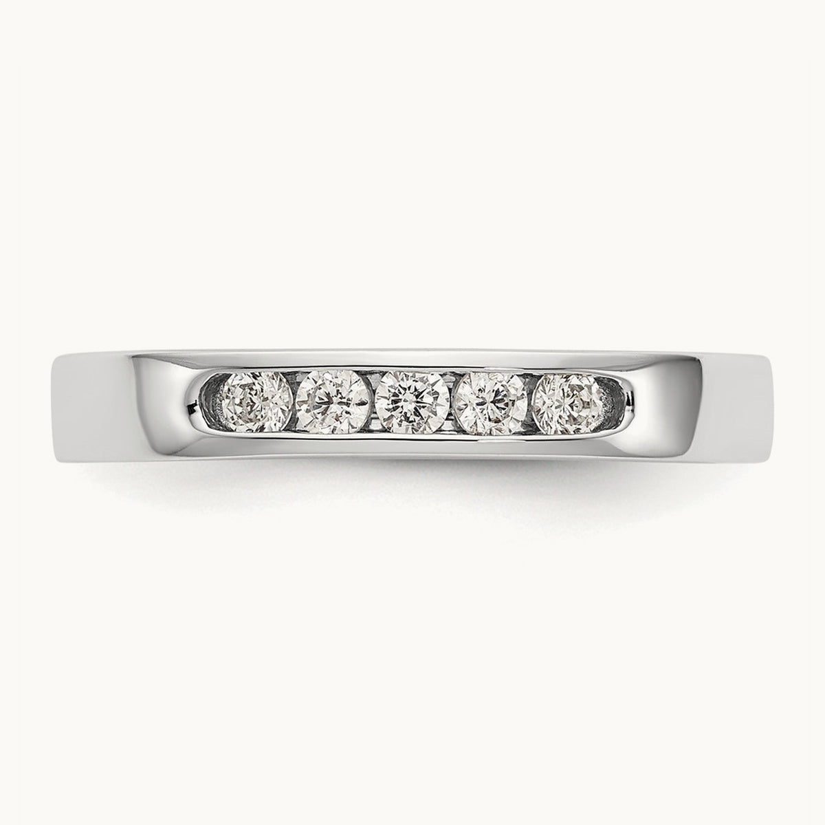 Setting: 5- Stone Closed Channel Band Mounting, 2.1mm — 14K White Gold