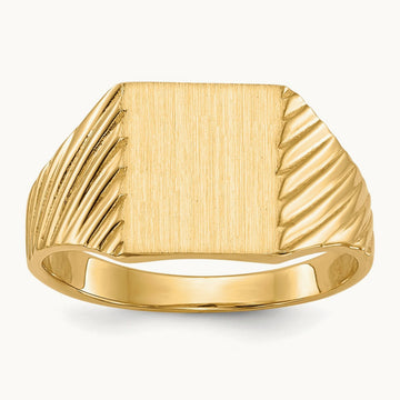 8.0x9. Closed Back Signet Ring, 5mm, 14K