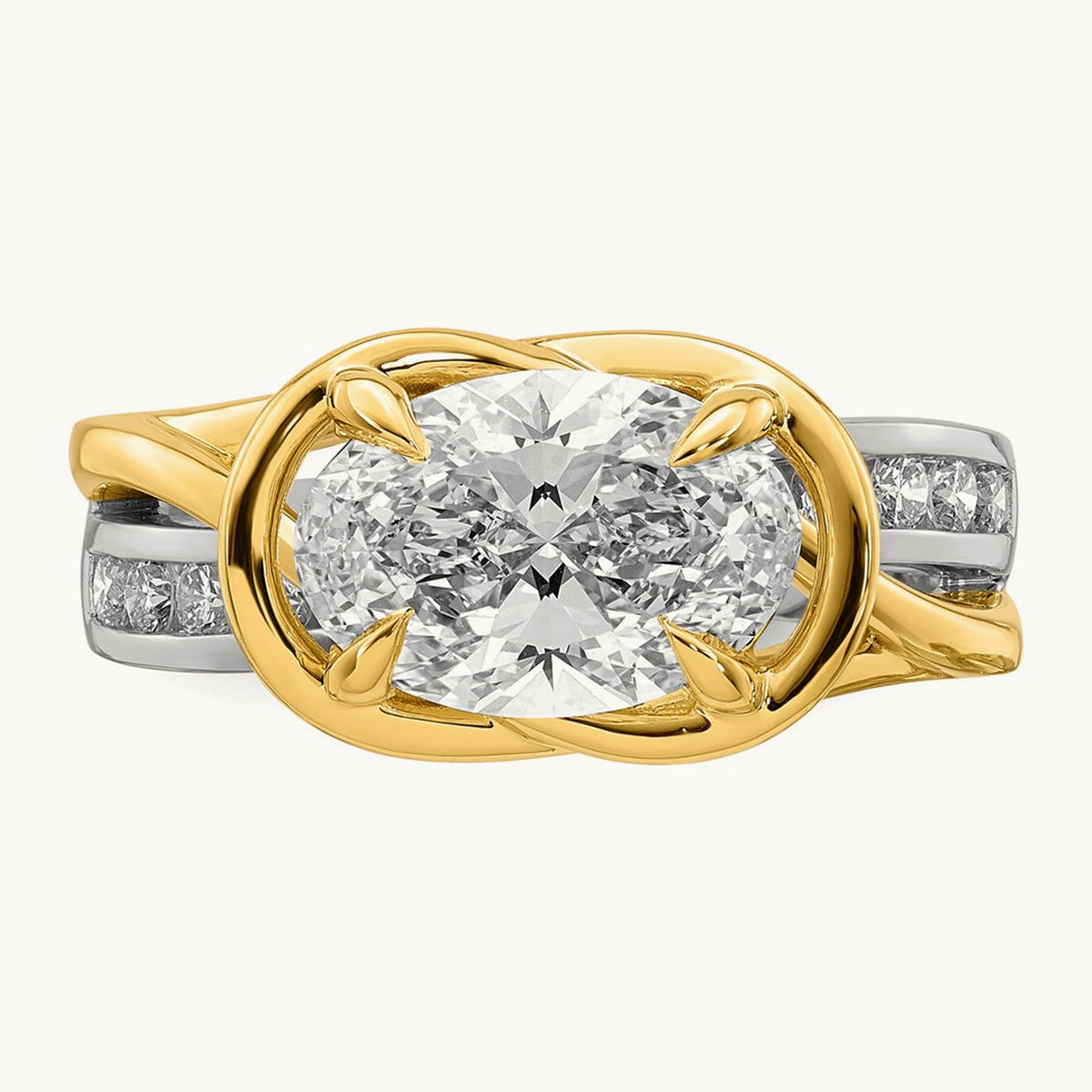14ktt Certified Oval Center Lab Grown Diamond VS+ F+ Ring