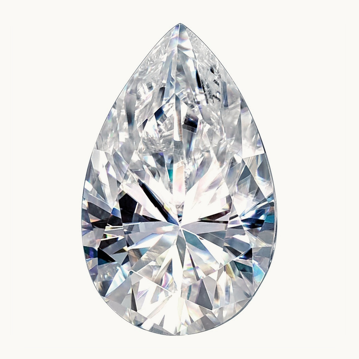 6x4mm Pear Pure Light D-E-F Moissanite