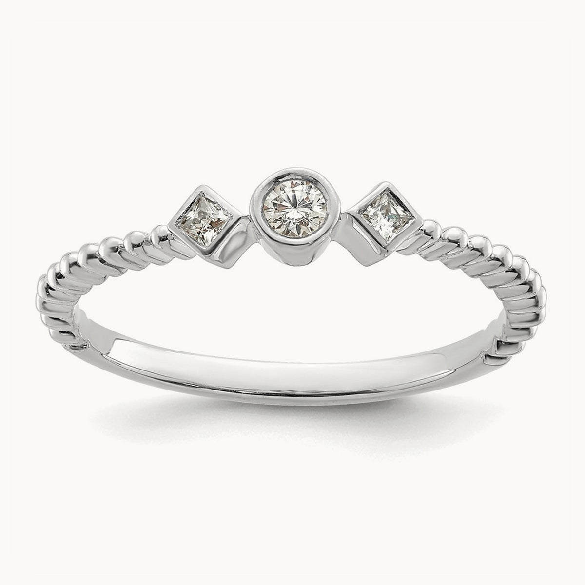 Scalloped Band Petite Round Complete Diamond Ring — 14K White Gold, 7