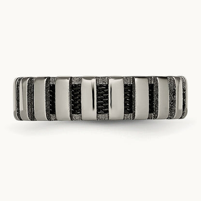 Polished w/Black IP-plated Wire Band, 6mm, Titanium