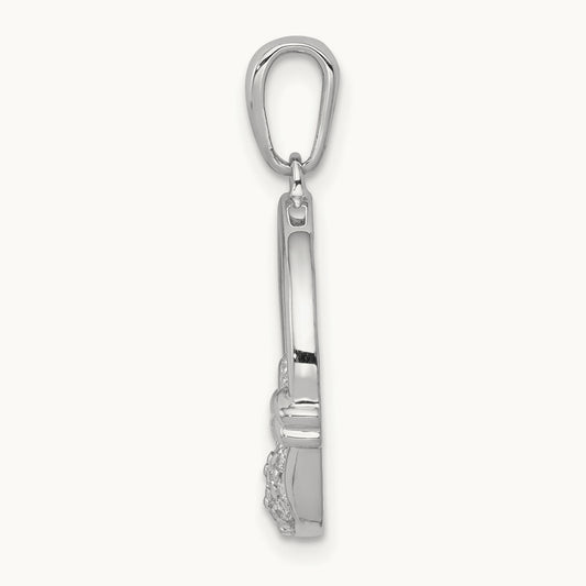 Circle Claddagh Pendant, 0.10 ct tw Lab-Grown Diamond