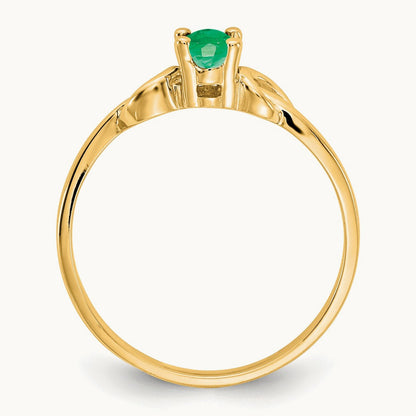 5x3mm Oval Emerald ring, 14K