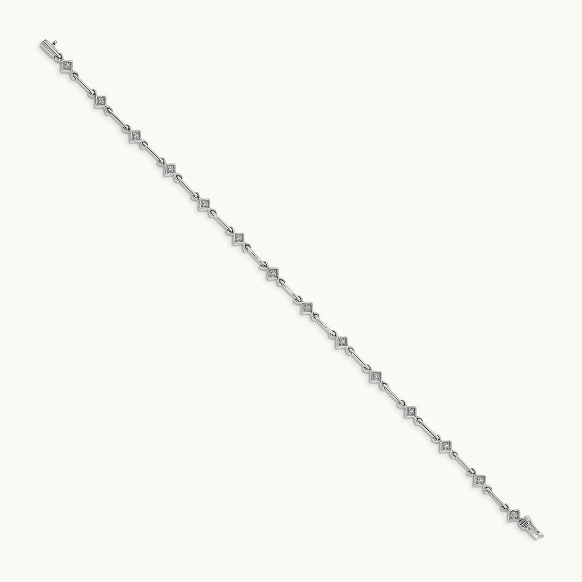 Diamond 7.5in Link Bracelet — photo set