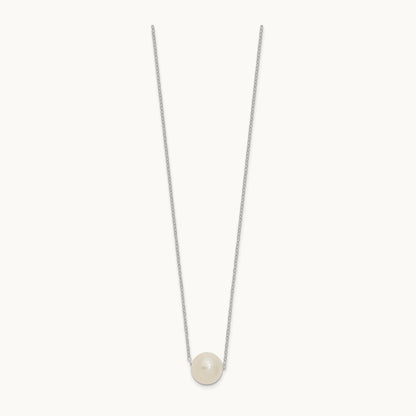 WG 10- Semi-Round White FWC Pearl 17in Necklace, 11mm, 14K