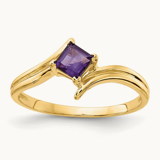 Princess Cut Amethyst Ring — 14K Yellow Gold