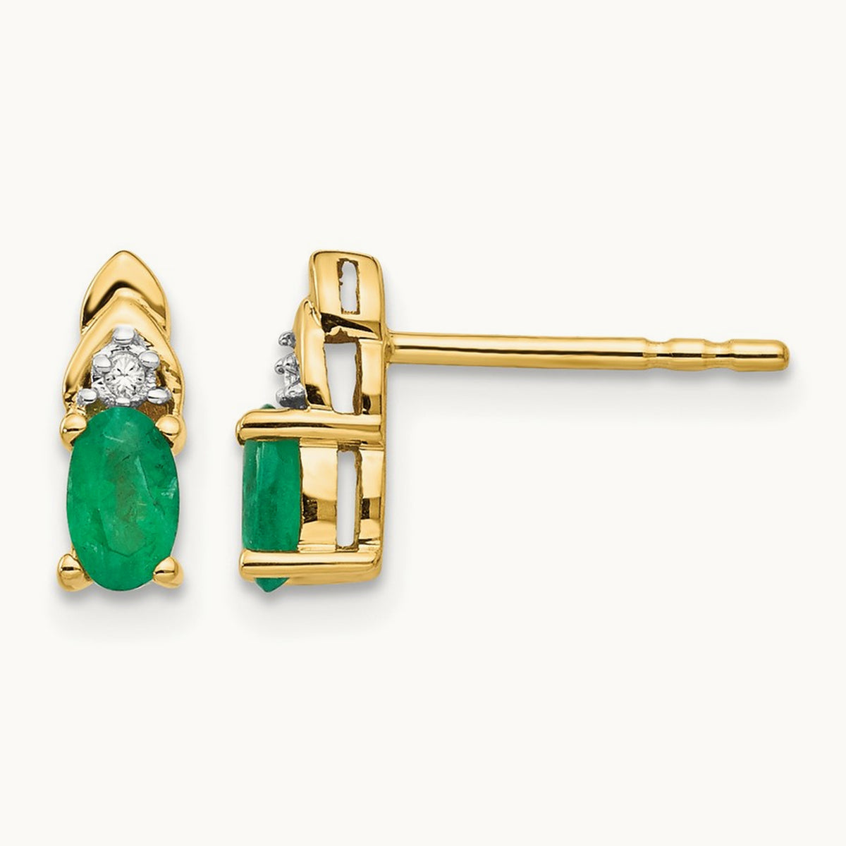 Emerald and Diamond Earrings — photo set