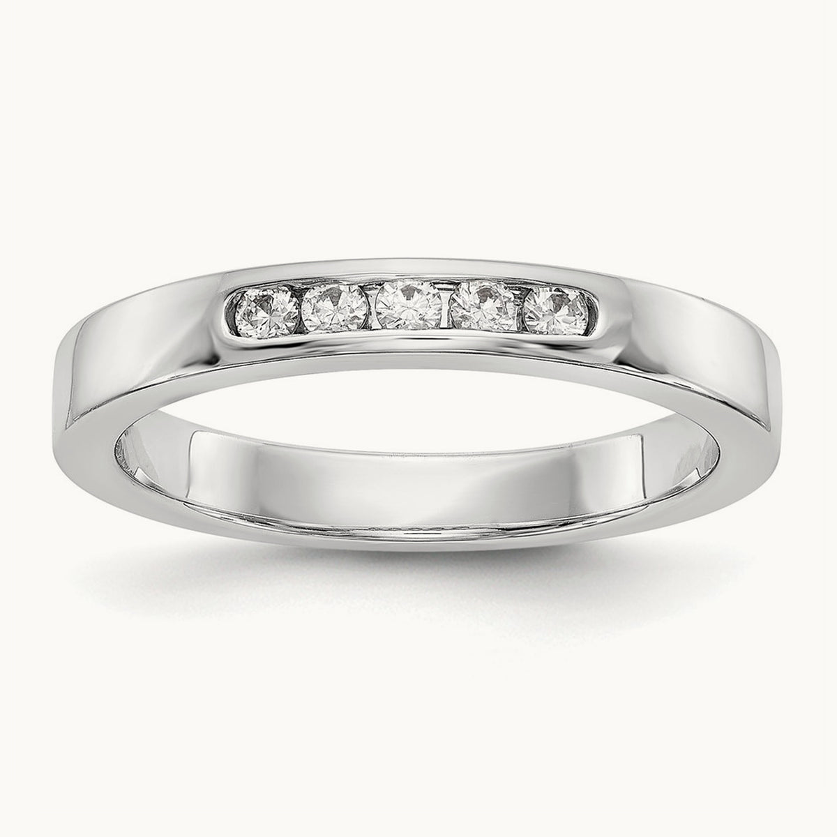 Setting: 5- Stone Closed Channel Band Mounting, 1.9mm — 14K White Gold