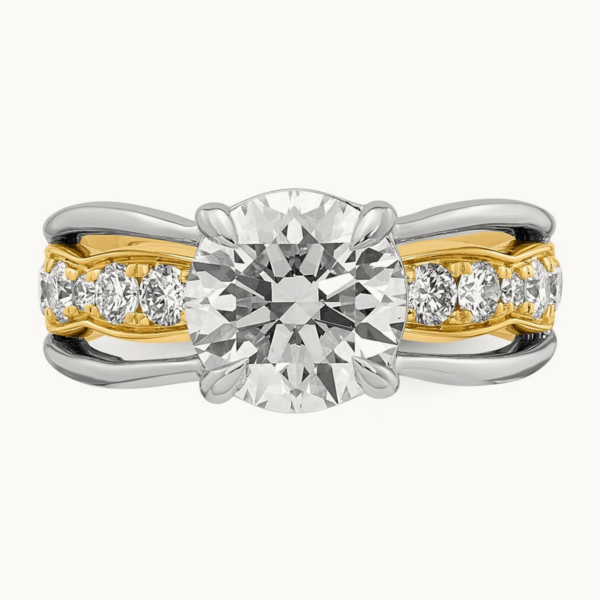 14ktt Certified Round Center Lab Grown Diamond VS+ F+ Ring