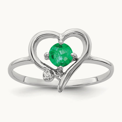 Emerald AA Diamond ring — photo set