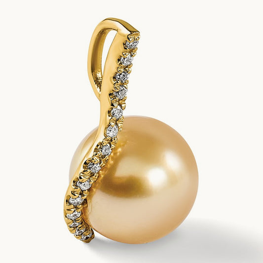 10- Golden Saltwater Cultured South Sea Pearl .125ct Dia Pendant, 11mm, 14K